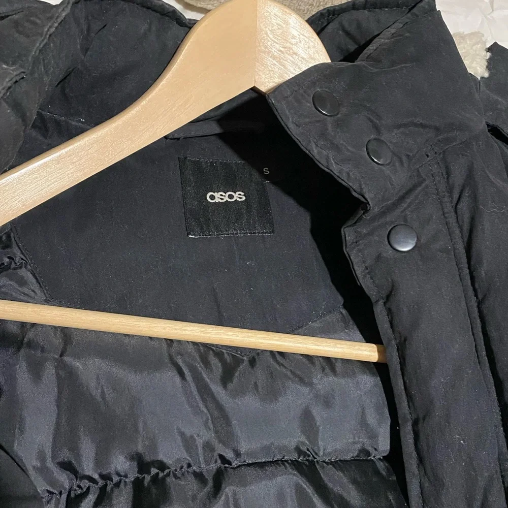 ASOS light down jacket - Picture 4 of 9